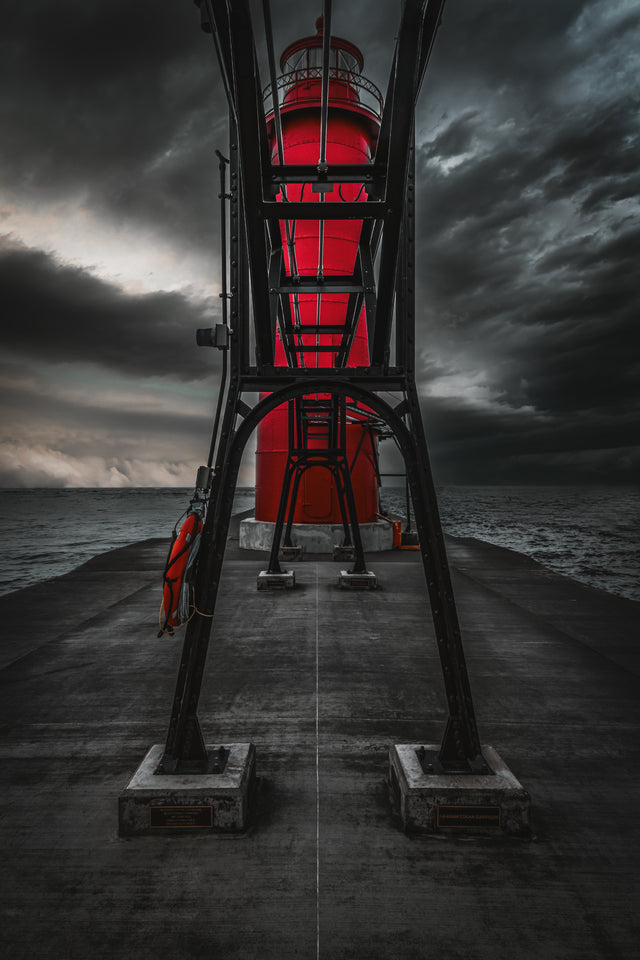 MICHIGAN: Grand Haven South Pierhead Lighthouse